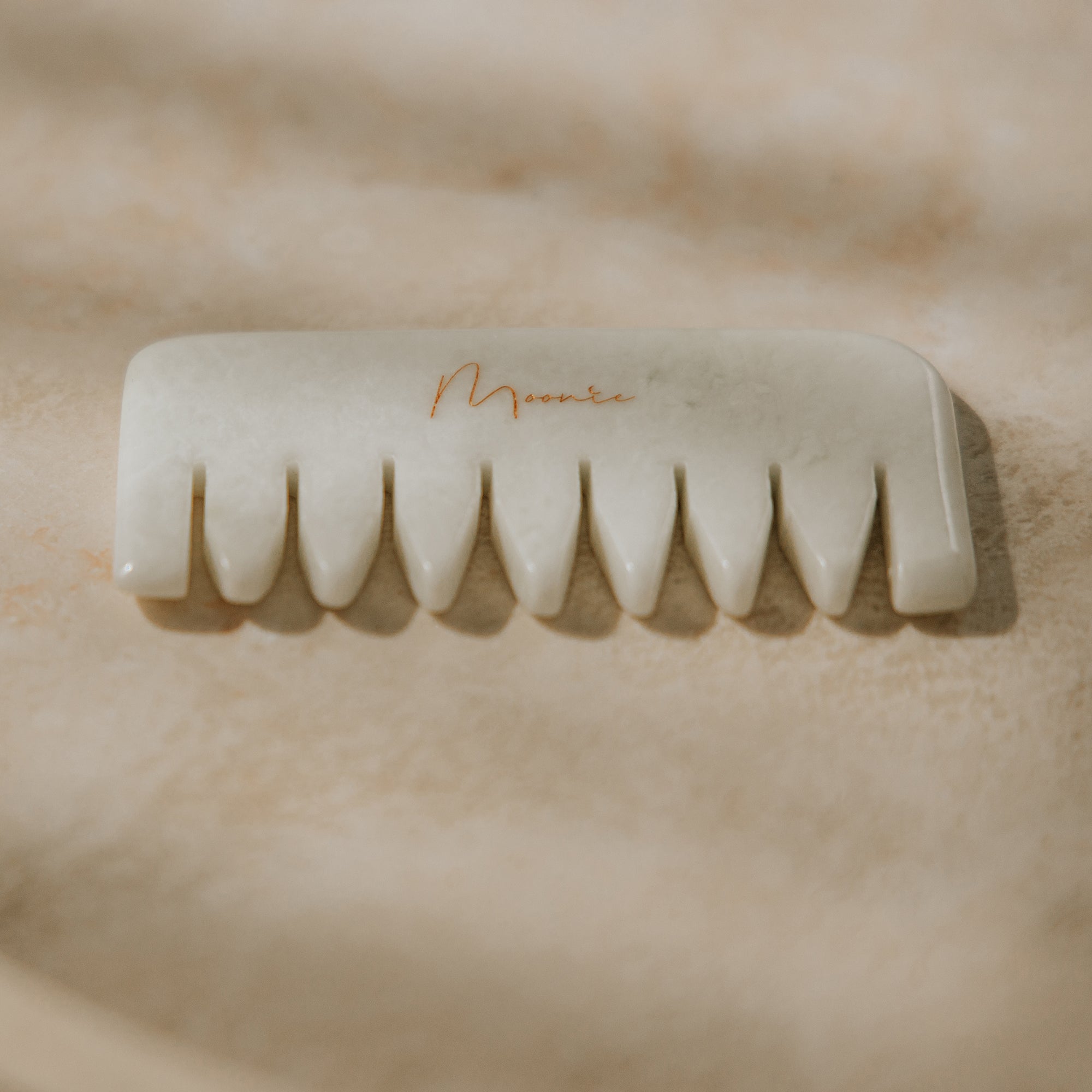Moonie Gua Sha ritueel - complete set voor een natuurlijk stralende huid